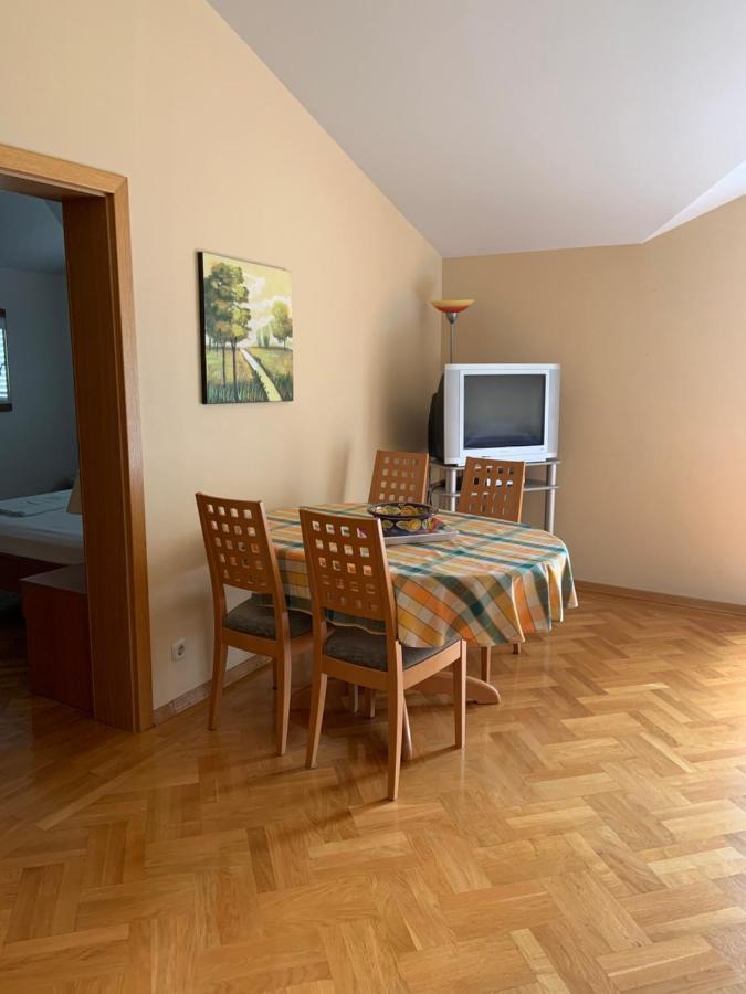Villa Mara Promajna Ngoại thất bức ảnh