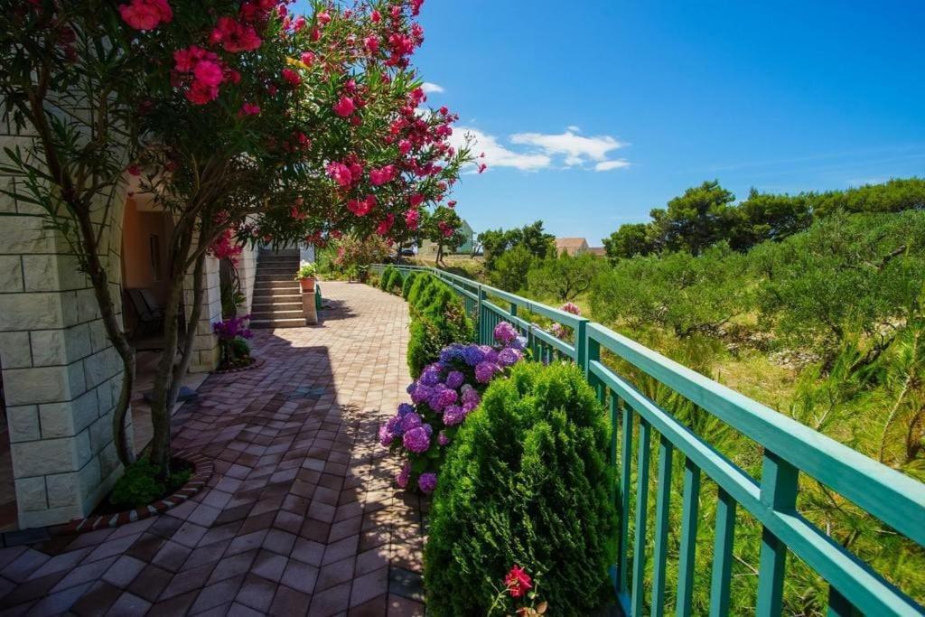 Villa Mara Promajna Ngoại thất bức ảnh