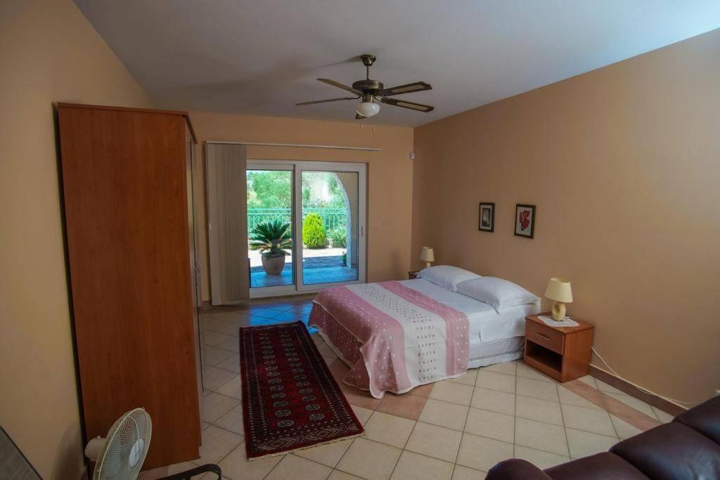 Villa Mara Promajna Ngoại thất bức ảnh