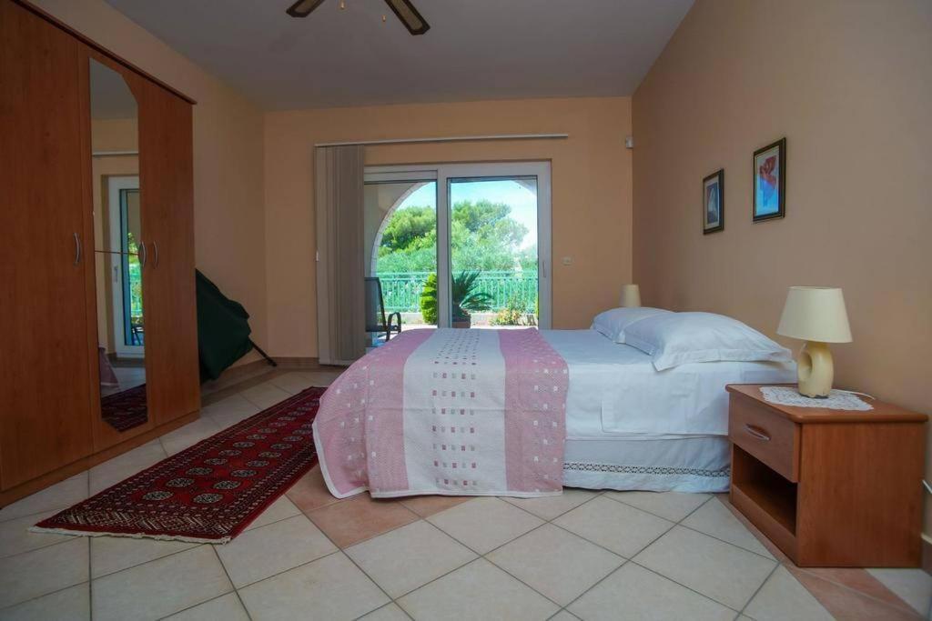 Villa Mara Promajna Ngoại thất bức ảnh
